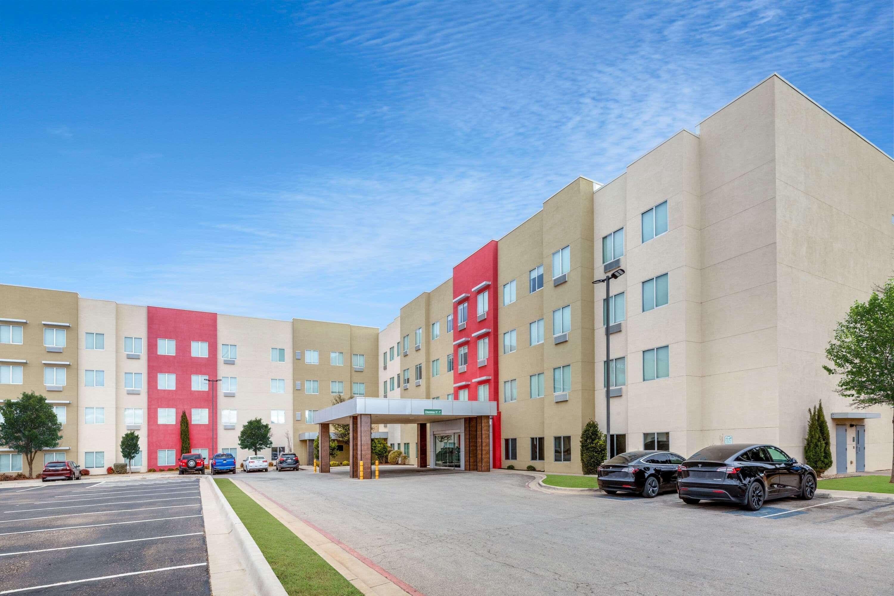 Hawthorn Suites By Wyndham Lubbock Exterior photo